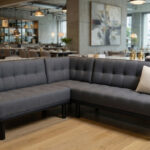 M231 Mebel Akimo — modułowa sofa do przestrzeni publicznych, wykonana w stylu rzemieślniczym