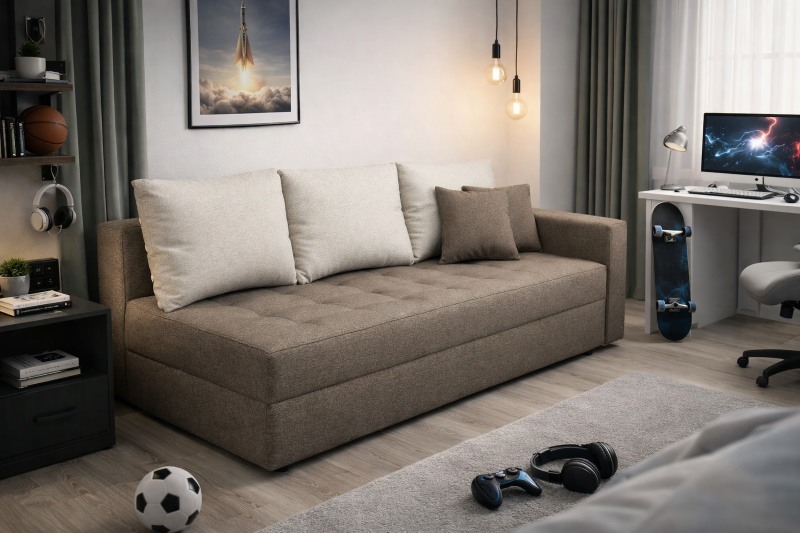 Sofa M031 w brązowej tapicerce z jasnymi poduszkami, model Mebel Akimo w nowoczesnym pokoju młodzieżowym